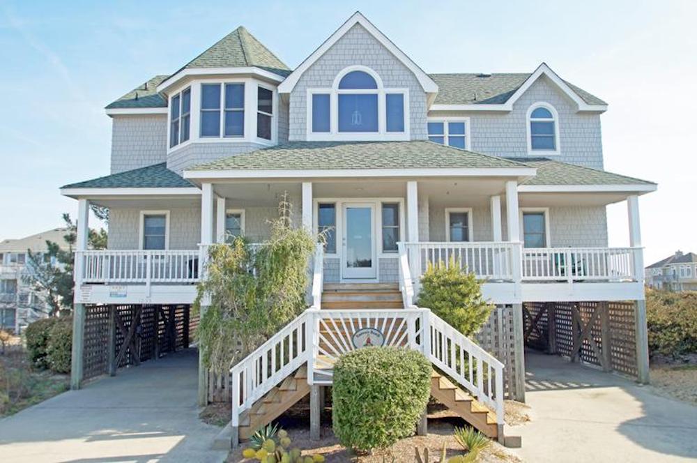 view of vacation rental exterior in the outer banks